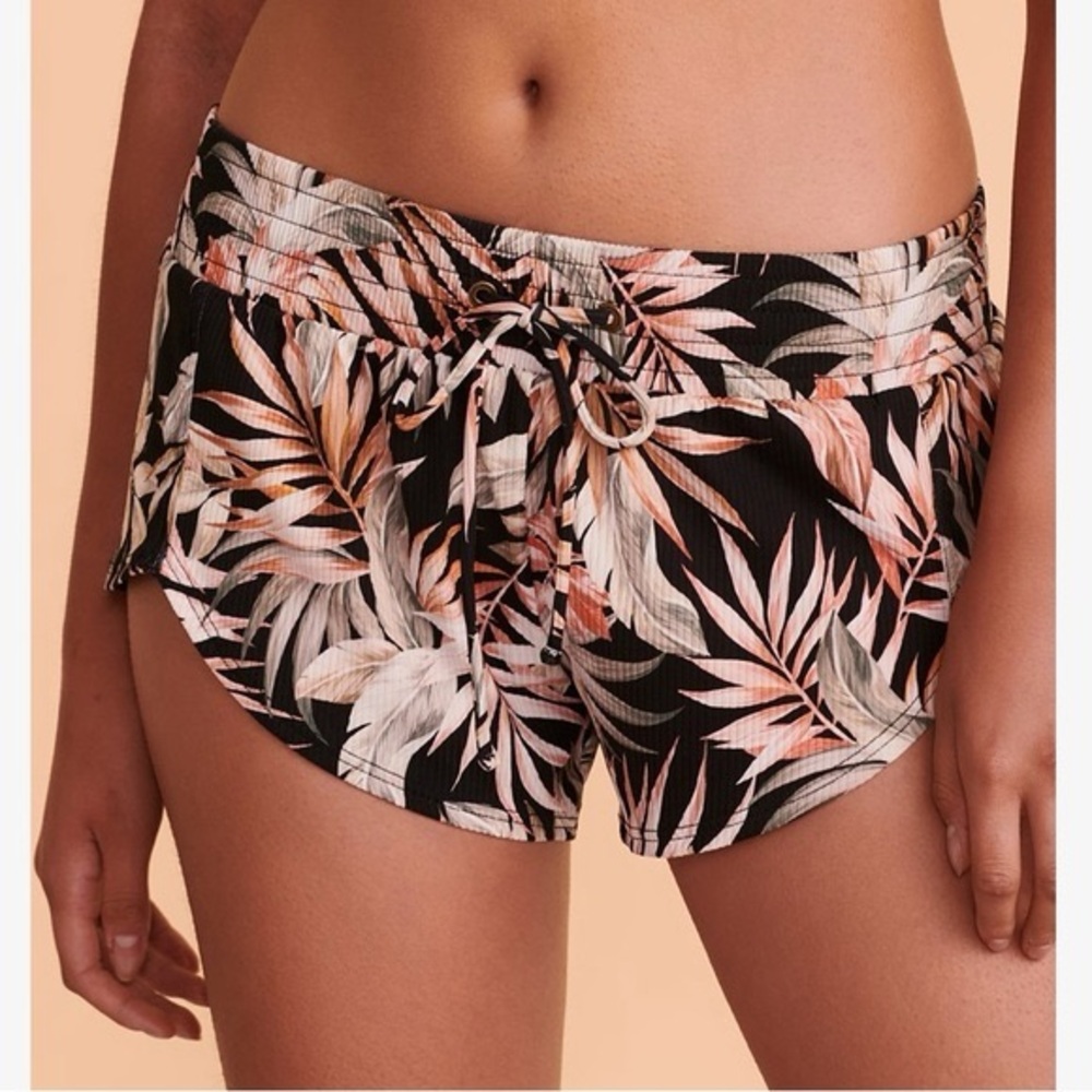 Rip Curl Black Tropical Leaf Print Women's Shorts